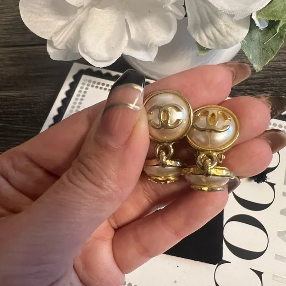 Chanel Vintage Gold CC Logo Faux Pearl Dangle Clip On Earrings